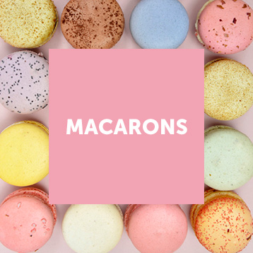 fond coloré pour le produit avec inscription Macarons