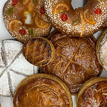 fond coloré pour le produit avec inscription Galette des Rois